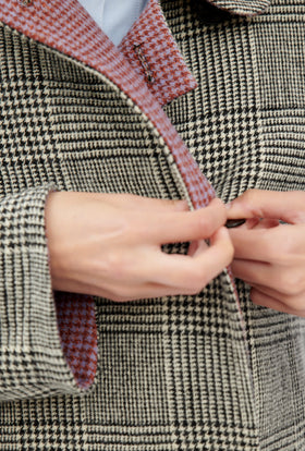 Glencheck Double Face Mantel, Black White from ODEEH 