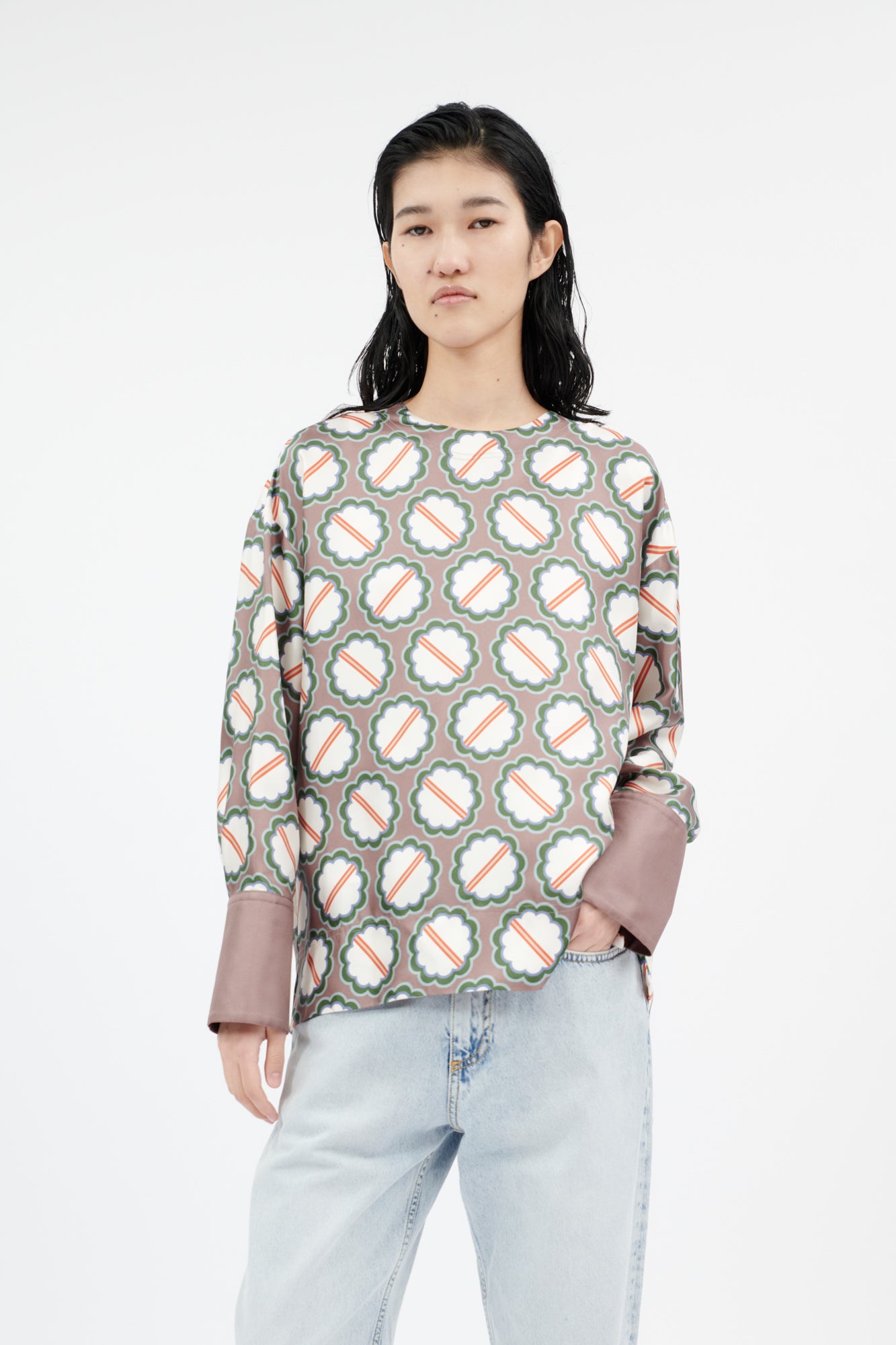 Blouse – ODEEH Blouse – ODEEH