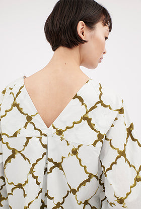 Painted Arabesque Pop Bluse, Goldolive from ODEEH 