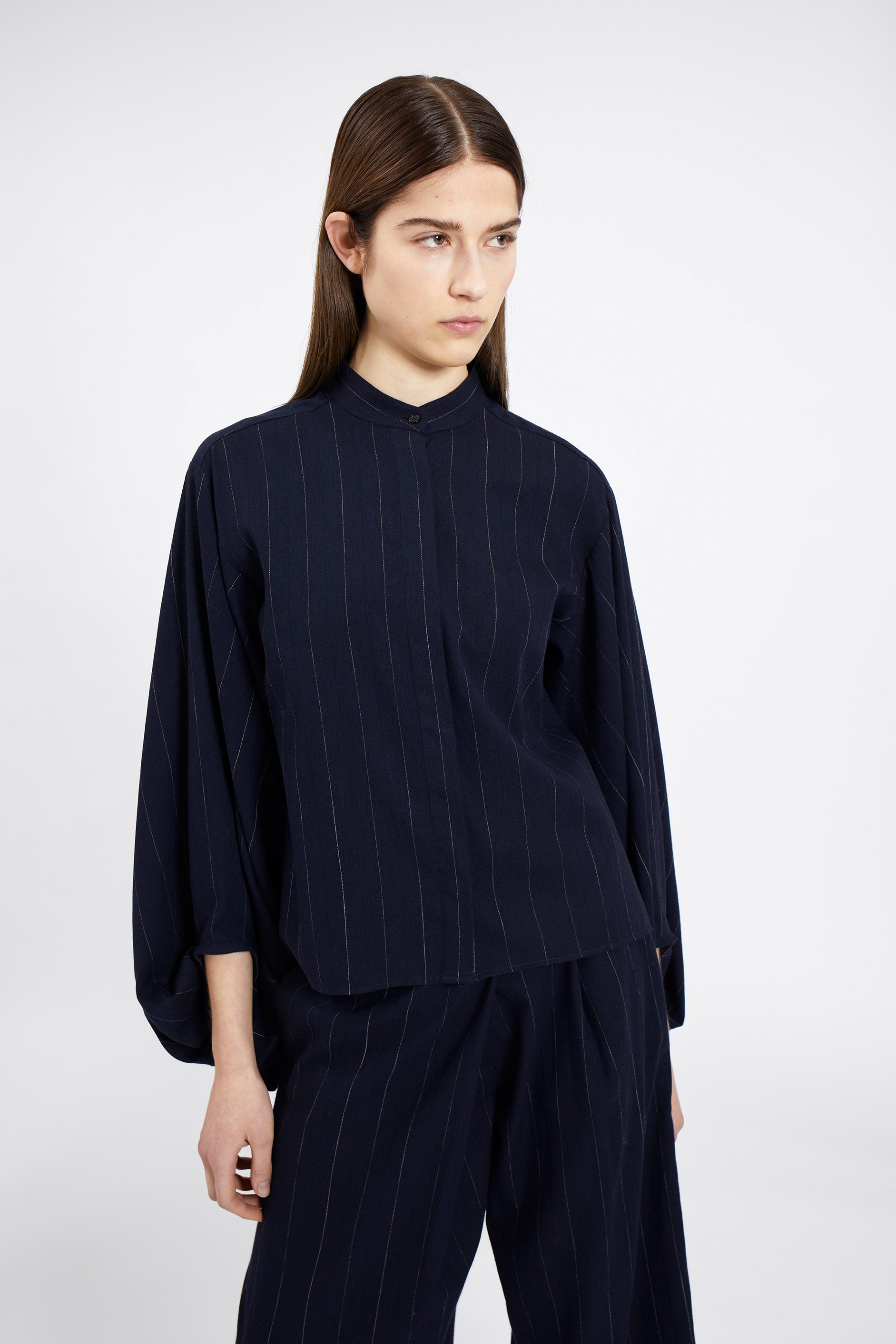 Macro Pin Stripe Bluse, Navy – ODEEH