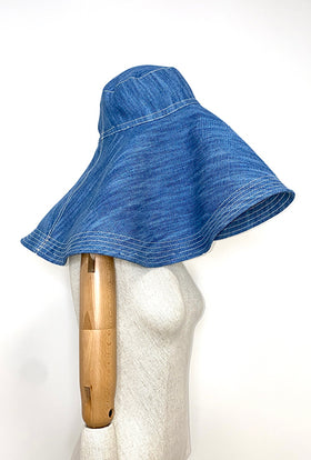 Hut, Blue Eyes from ODEEH 