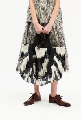 LACQUERED FRINGES Tasche, Black White from ODEEH 